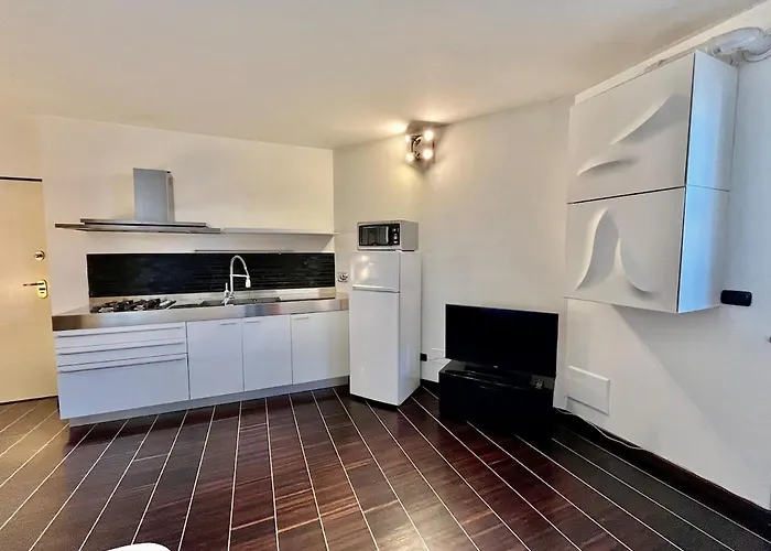 Modern Near Center And Train Station Apartment Cuneo